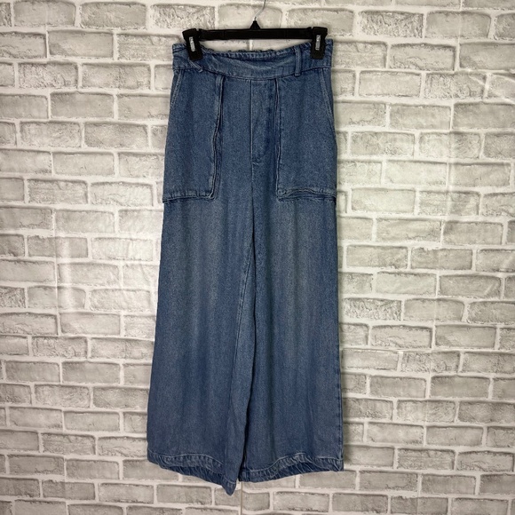 Young Fabulous & Broke Light Wash Denim Paperboy Wide Leg Jeans SMALL High Rise - Picture 1 of 10